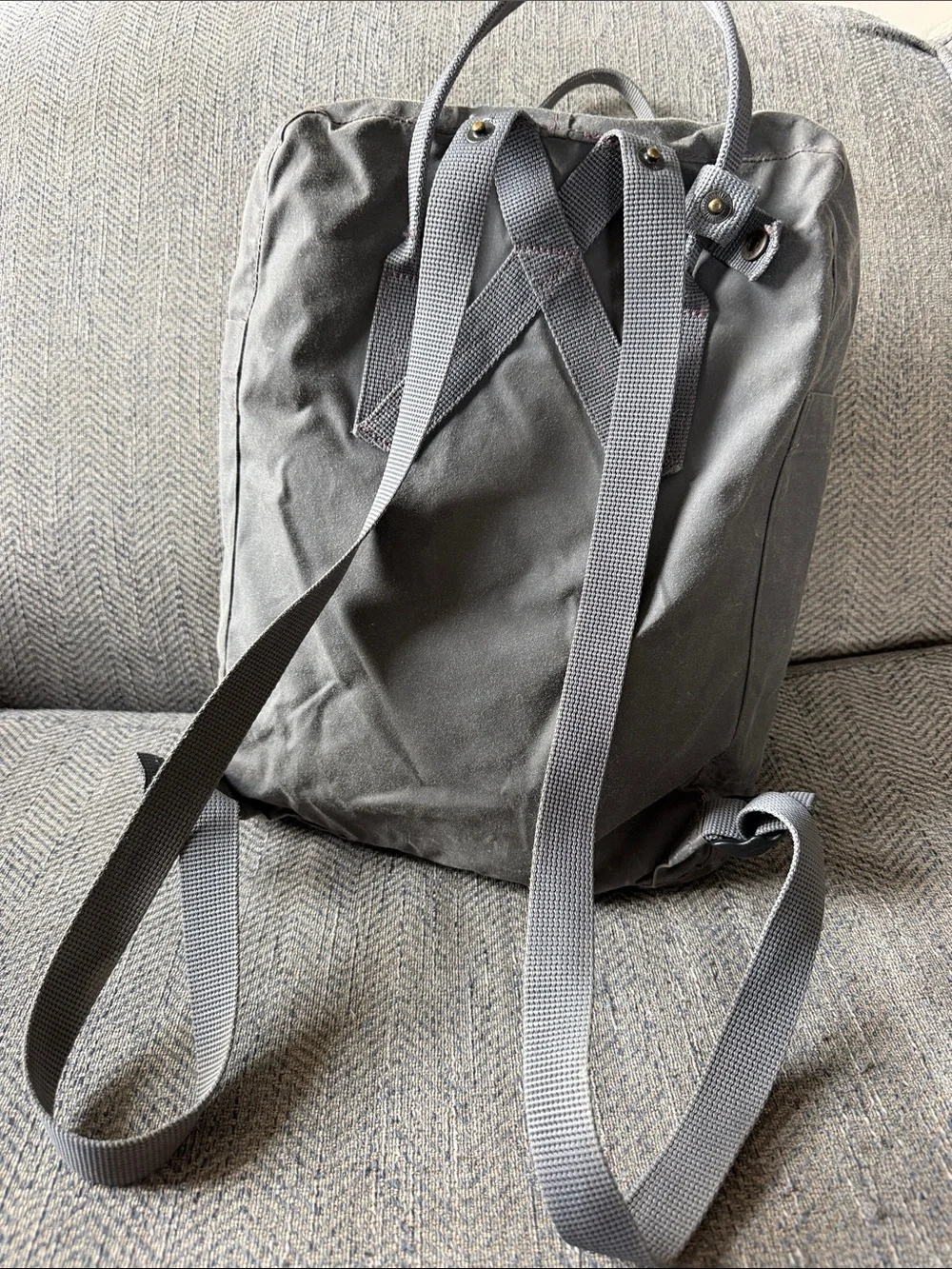 Fjallraven Kanken Frost Gray Backpack